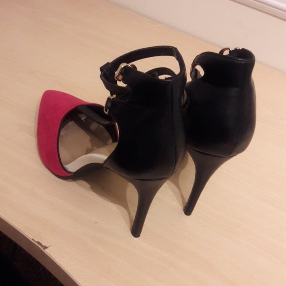 Colorful Heels - Picture 2 of 2